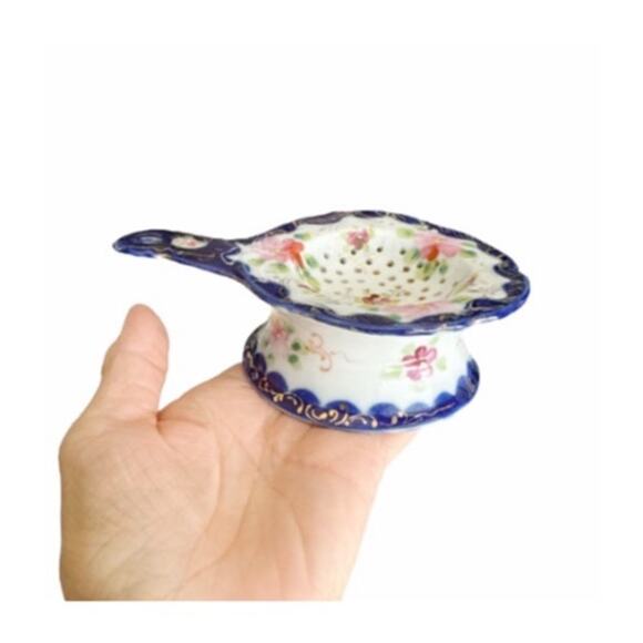Vintage Tea Strainer and Drip Cup Hand Painted BNavy and Pink Flowers - Picture 7 of 10